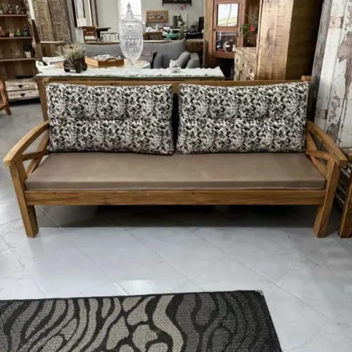 Sofa X Peroba Rosa Maquinado