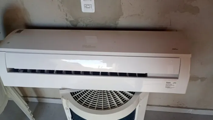 SPlit 24mil BTUs inverter