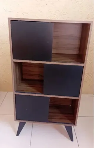 Cristaleira portas deslizantes