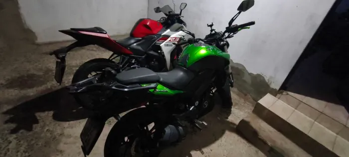 Dominar 400 único dono