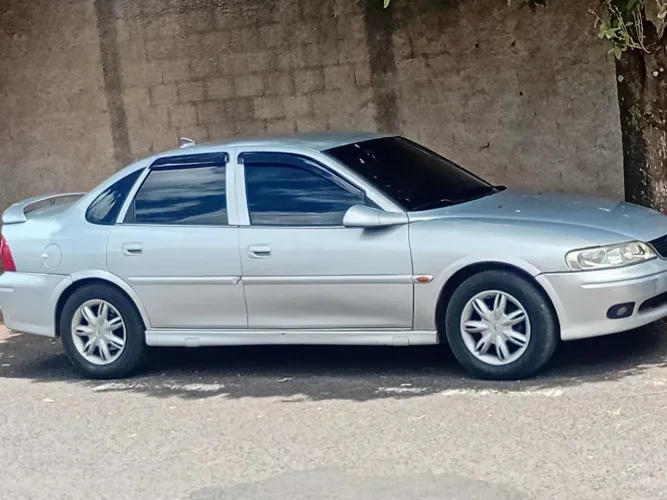 Chevrolet Vectra GLS/expres.2.2/ 2.0 E 2.0 CD 8V 2000