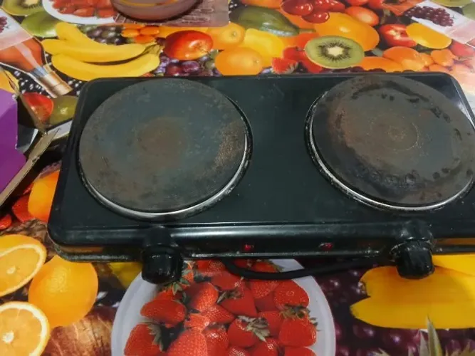 Vendo fogão elétrico de duas bocas
