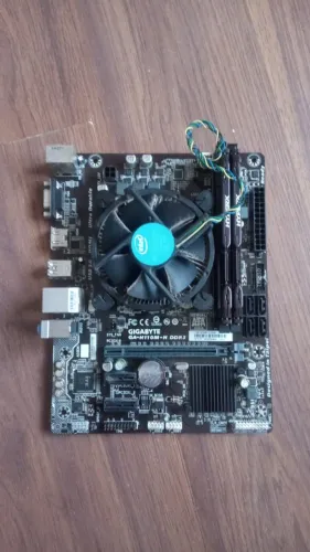 Processador Intel Core i5-6400 2.70GHz + RAM DDR3 8GB + Placa Mãe GIGABYTE GA-H110M-H