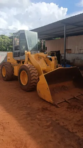 Pá carregadeira Komatsu Wa180
