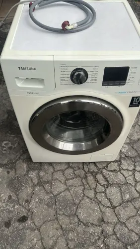 Lava e seca Samsung 8 kilos