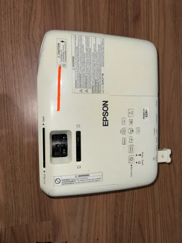 Projetor Epson H553A (PowerLite) - No Estado / Para Retirada de Peças ou Conserto