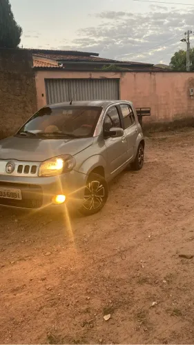 Fiat Uno Vivace/rua 1.0 EVO Fire Flex 8V 5P 2012
