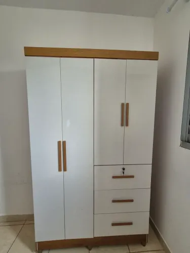 Guarda Roupa