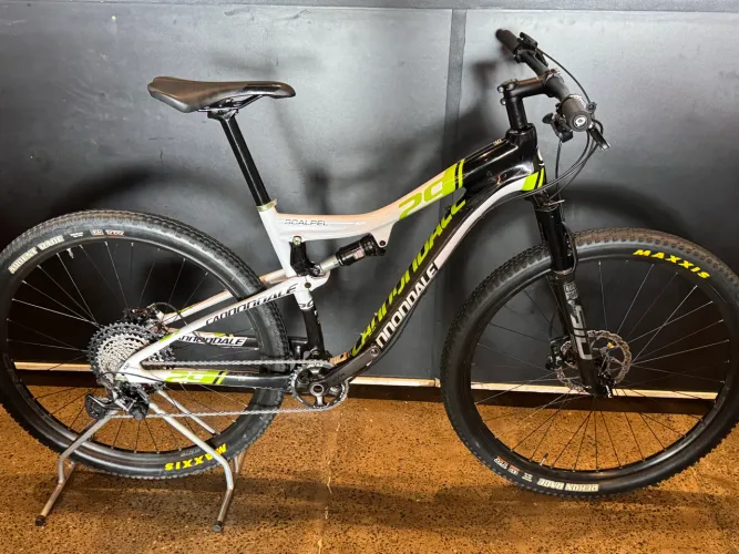 CANNONDALE SCALPEL CARBON 2 hi-mod tamanho 17 semi nova