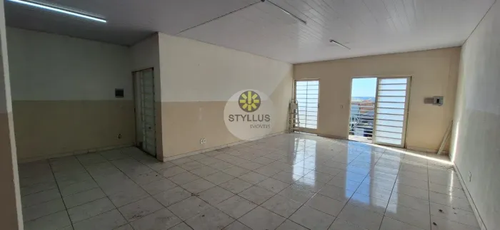 Sala Comercial de 120m² para Locação, sem garagem, em Campinas por R$ 1.200,00, SP, Bairro