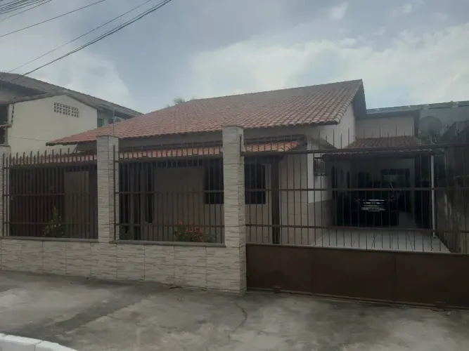 Imóvel para venda com 350 metros quadrados com 4 quartos em Cobilândia - Vila Velha - ES