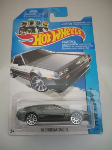 Hot Wheels 81 DELOREAN DMC -12 HW CITY 2013
