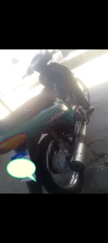 Honda biz 100 conservada