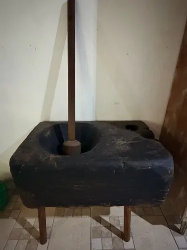Pilão antigo