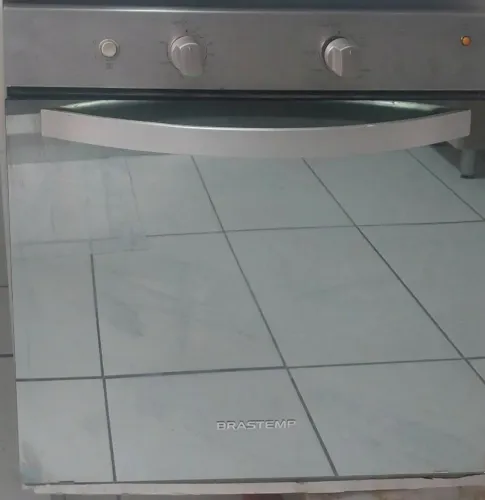 Fogão de embutir de Inox Brastemp convertido para GN
