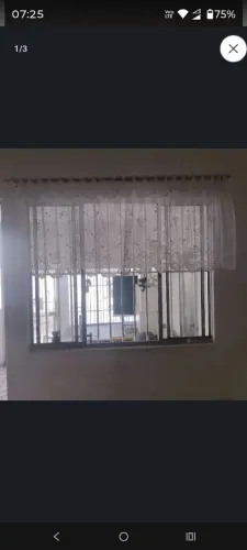 Cortina de renda para janela cozinha