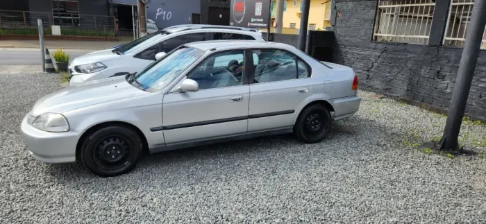 Honda Civic Sedan LX 1.6 16V Mec. 4P 1998
