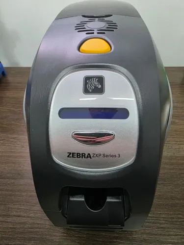 Impressora de Crachás Zebra ZXP Series 3