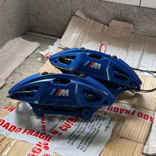 Pinças de freio Brembo M sport bmw 320 G20 