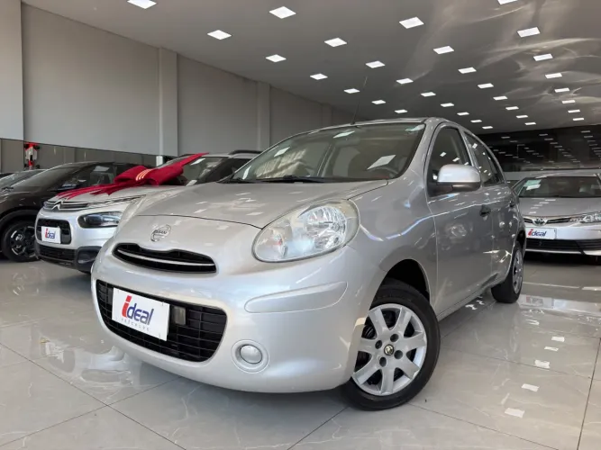 Nissan March S 1.0 16V Flex Fuel 5P 2013