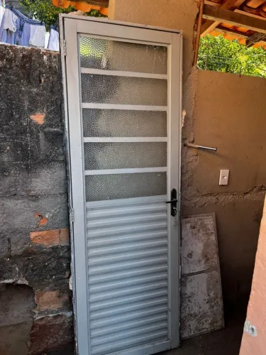 Porta e basculante