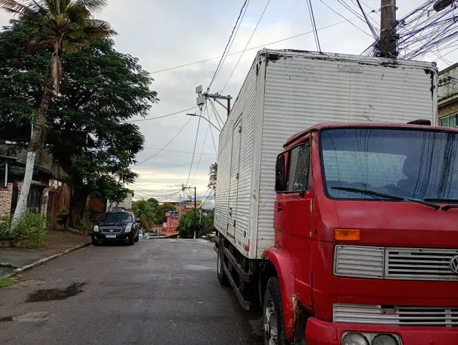 Vendo caminhão Volkswagen 13130 toco.