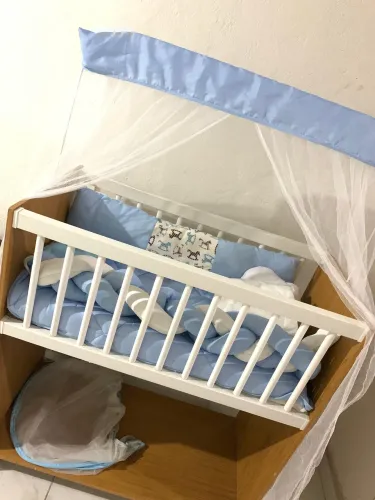 Mini berço + kit + ninho para menino.