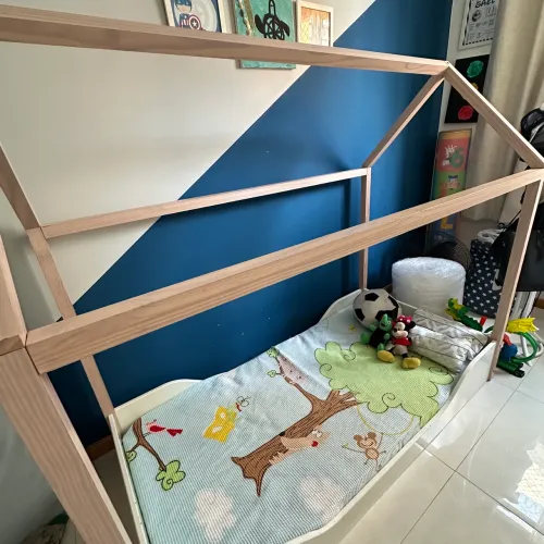 Cama Infantil Casinha Tok&Stok - Excelente Estado