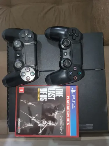 Console PS4 PLAYSTATION 4 FAT 500GM CONTROLES E JOGO