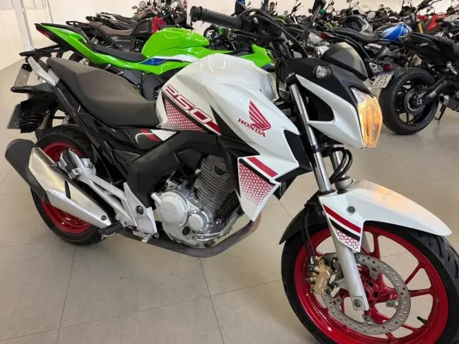 HONDA CB250F TWISTER CBS 2022