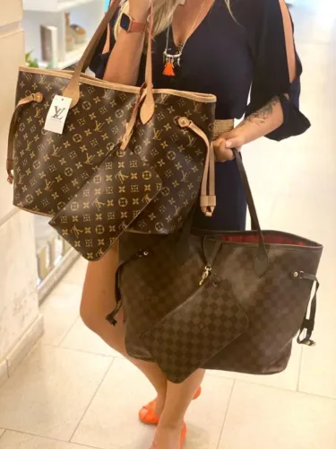 Bolsa Louis Vuitton Neverfull MM Monograma Alças de ombro em couro Premium