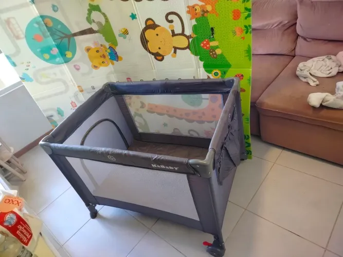Berço portátil Kababy desmontável 2 andares