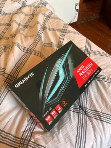 Placa de vídeo AMD RADEON RX 6600 EAGLE GIGABYTE