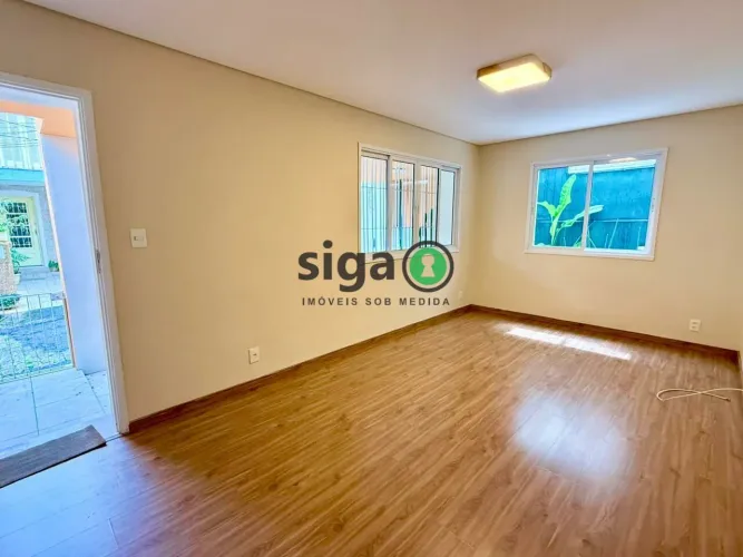 Venda de Casa de Vila em Pinheiros, com 3 suítes, 1 vaga de garagem, sem mobília