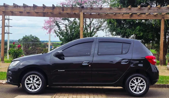 Renault Sandero Zen Flex 1.0 12V 5P Mec. 2021