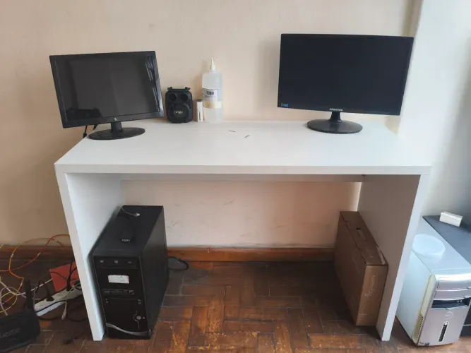 Mesa para escritório 