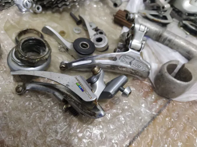 Câmbio dianteiro Shimano 600 tricolor
