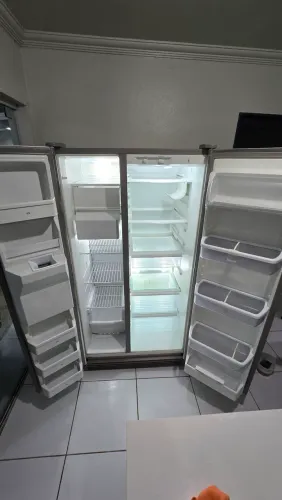 Geladeira Brastemp Side By Side Extremamente Nova!