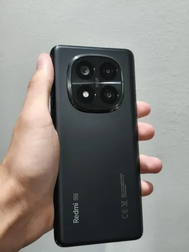 Redmi Note 14 Pro+ 5G - 256GB / 12GB RAM com carregado 120w e Caixa 