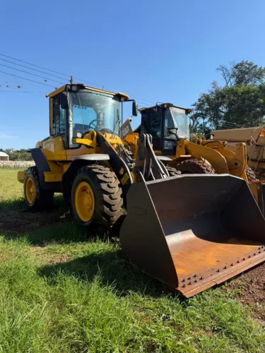 Carregadeira Volvo L60 Ano 2021