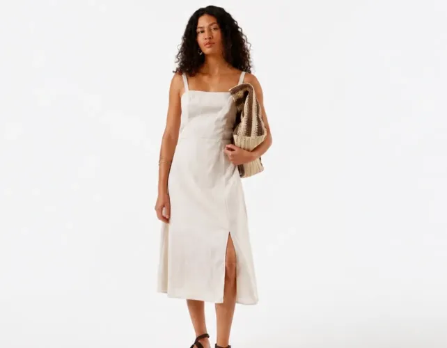Vestido C&A midi linho