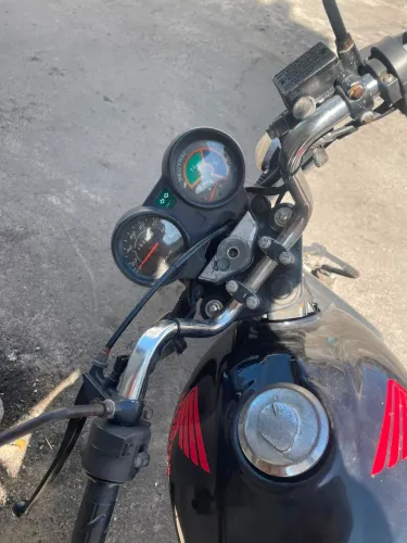 Moto Honda titan 150