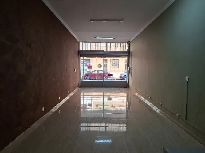Loja de 48m² na Rua Silva Jardim - Excelente Ponto Comercial em Juiz de Fora (Centro)