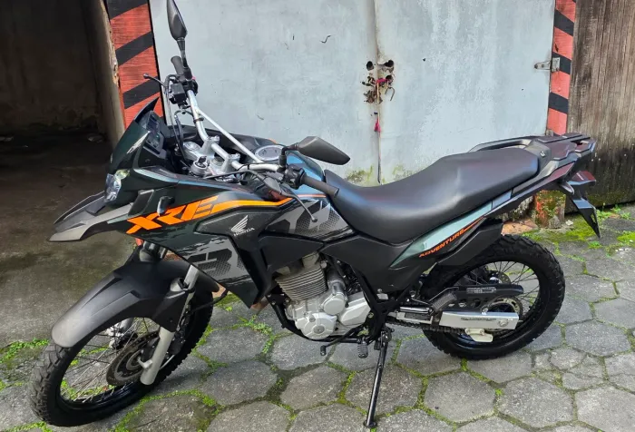 XRE 300 - 2021