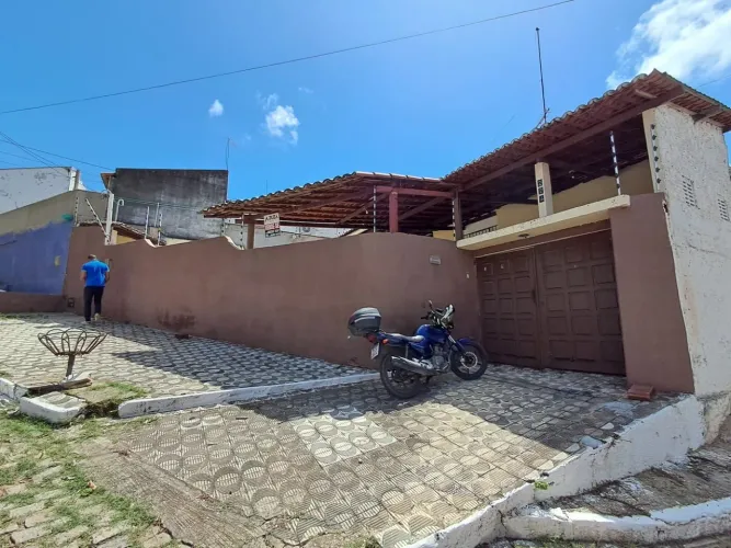 Vendo ou Troco 02 casas