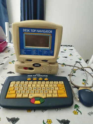 BRINQUEDO EDUCATIVO ELETRÔNICO ANOS 90
