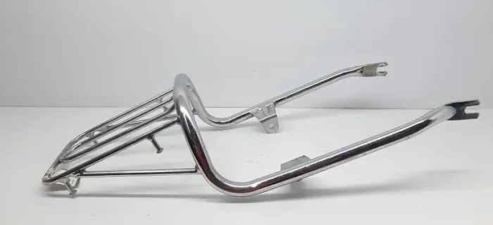 Bagageiro original cromado para Suzuki Intruder 125
