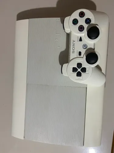 PLAYSTATION 3 SUPER SLIM BRANCO - TODO ORIGINAL