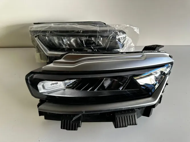 Farol jeep comander 2025/2026 Full lead original o par 