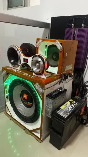 CAIXA TRIO JBL